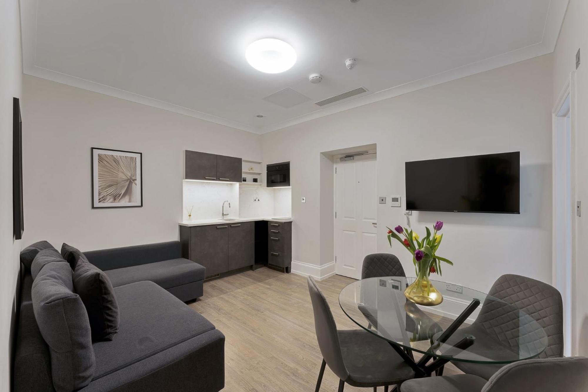 Cleveland Residences Kensington *