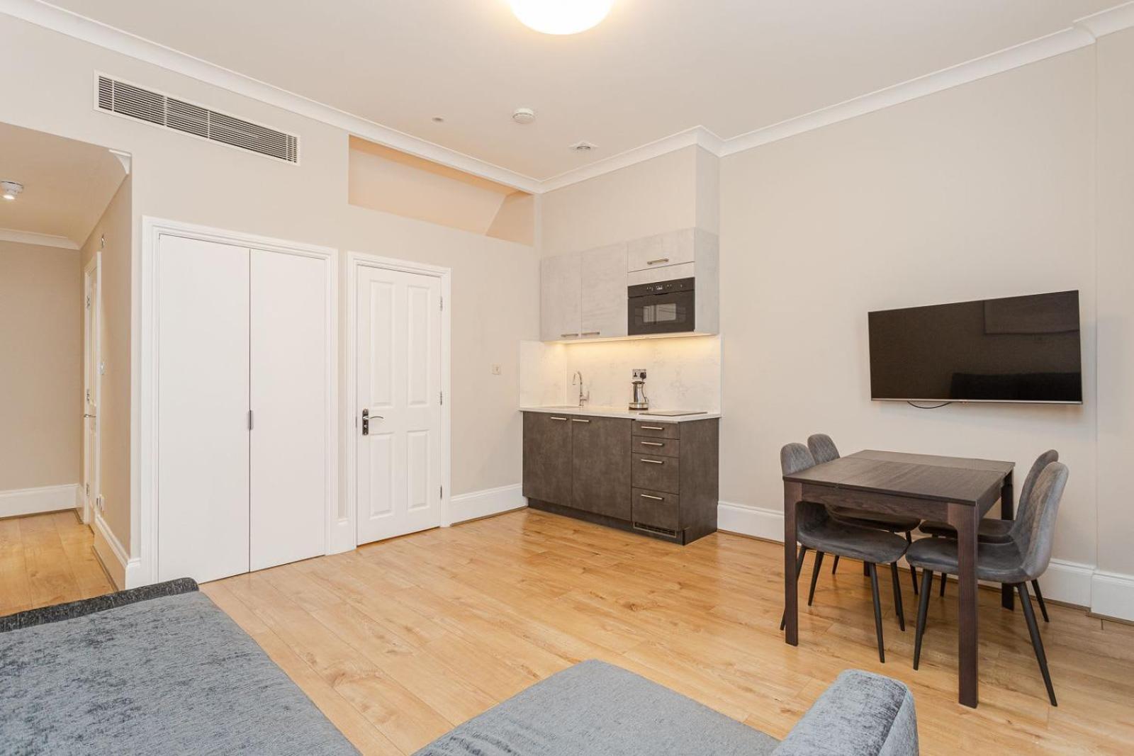 Cleveland Residences Kensington * London