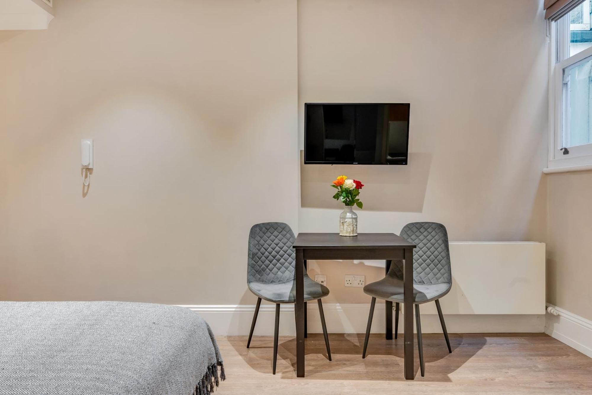 Cleveland Residences Kensington *