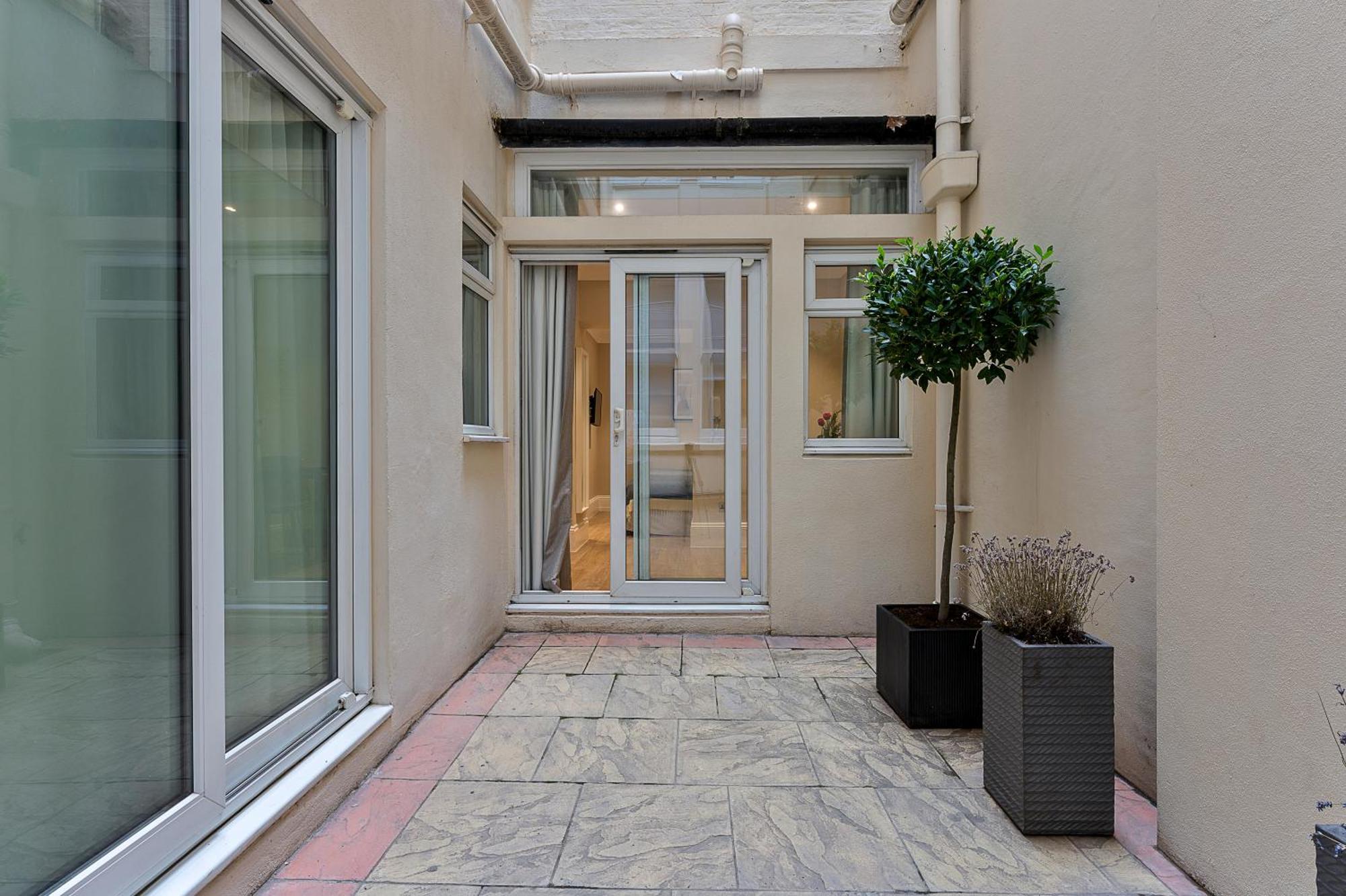 Cleveland Residences Kensington Apartment London