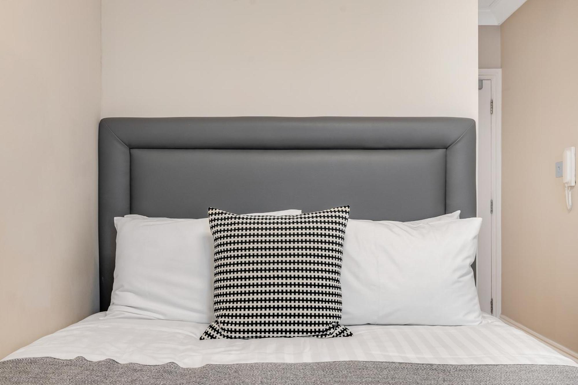 Apartment Cleveland Residences Kensington London