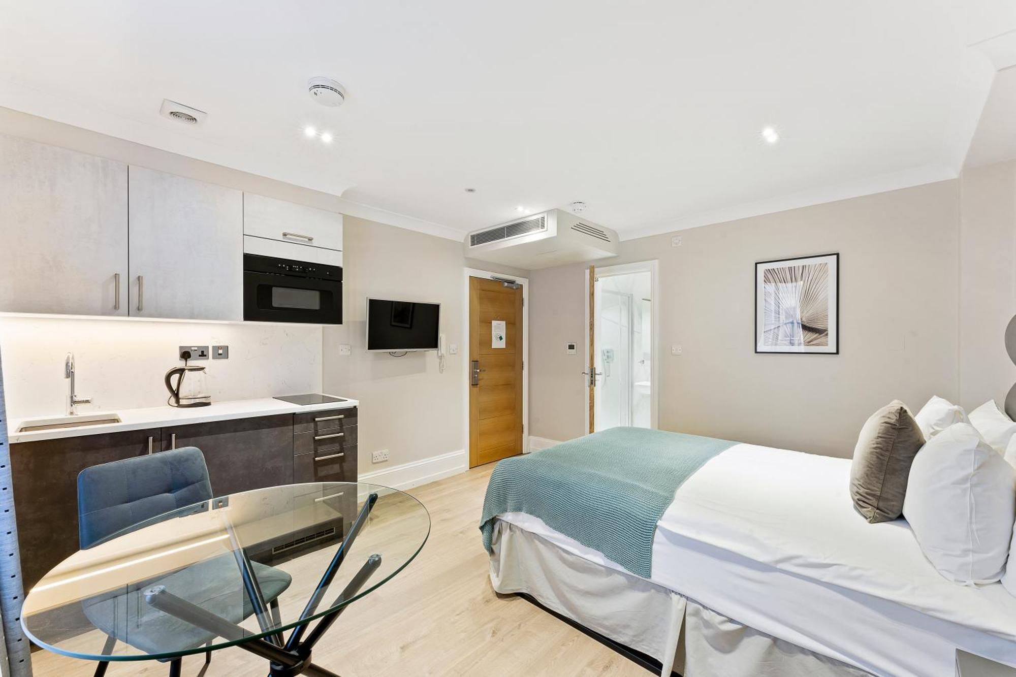 Apartment Cleveland Residences Kensington